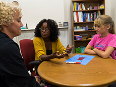 Marriage and family therapy student provides family counseling at Vera House, a local agency.