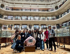 A group of Syracuse students at Madrid’s Geomineral Museum