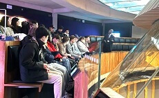 Lender global students in Wales